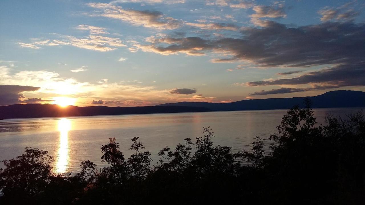 Apartmani Totic Malinska Dış mekan fotoğraf