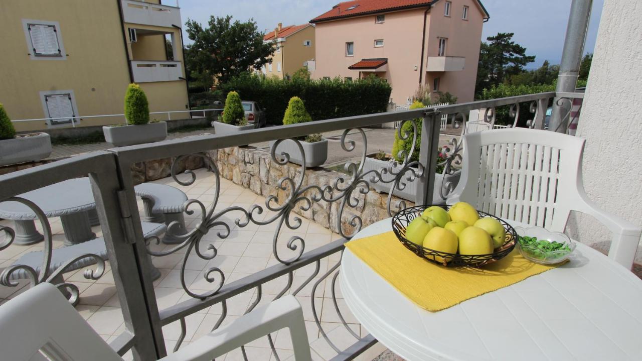 Apartmani Totic Malinska Dış mekan fotoğraf