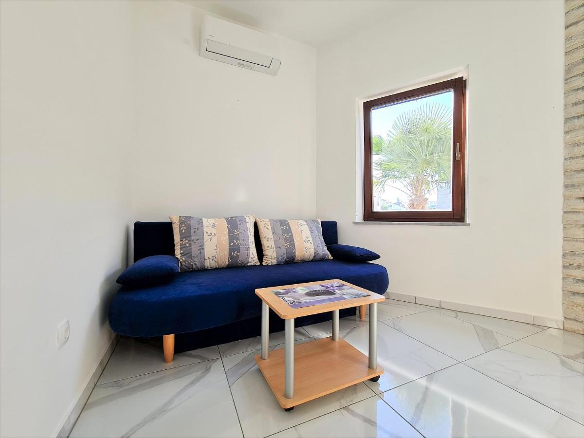 Apartmani Totic Malinska Dış mekan fotoğraf