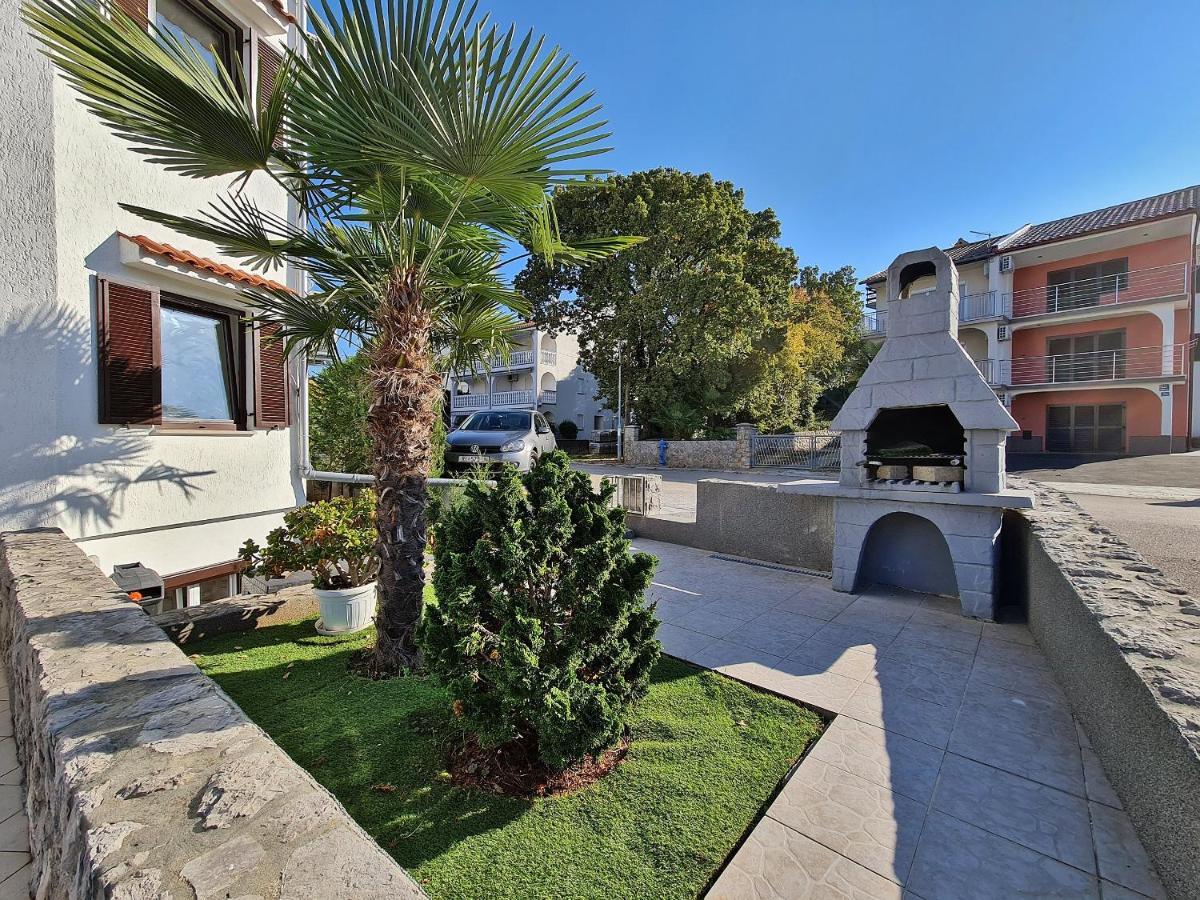 Apartmani Totic Malinska Dış mekan fotoğraf