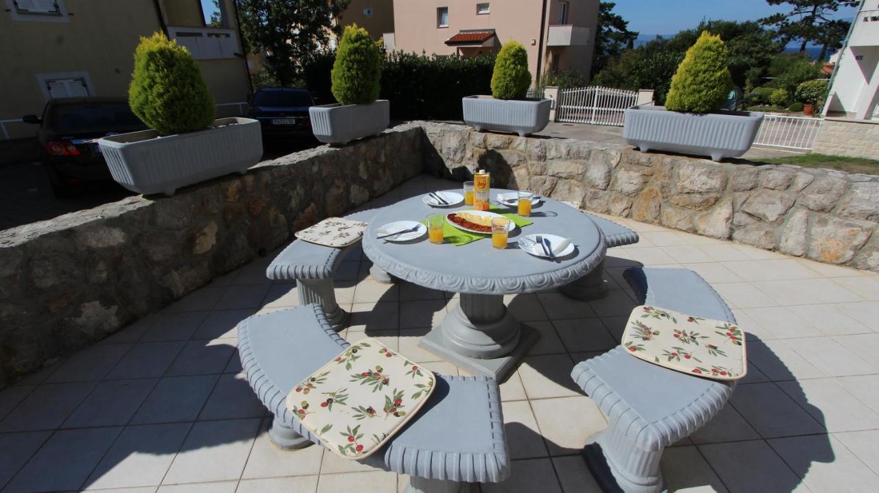 Apartmani Totic Malinska Dış mekan fotoğraf