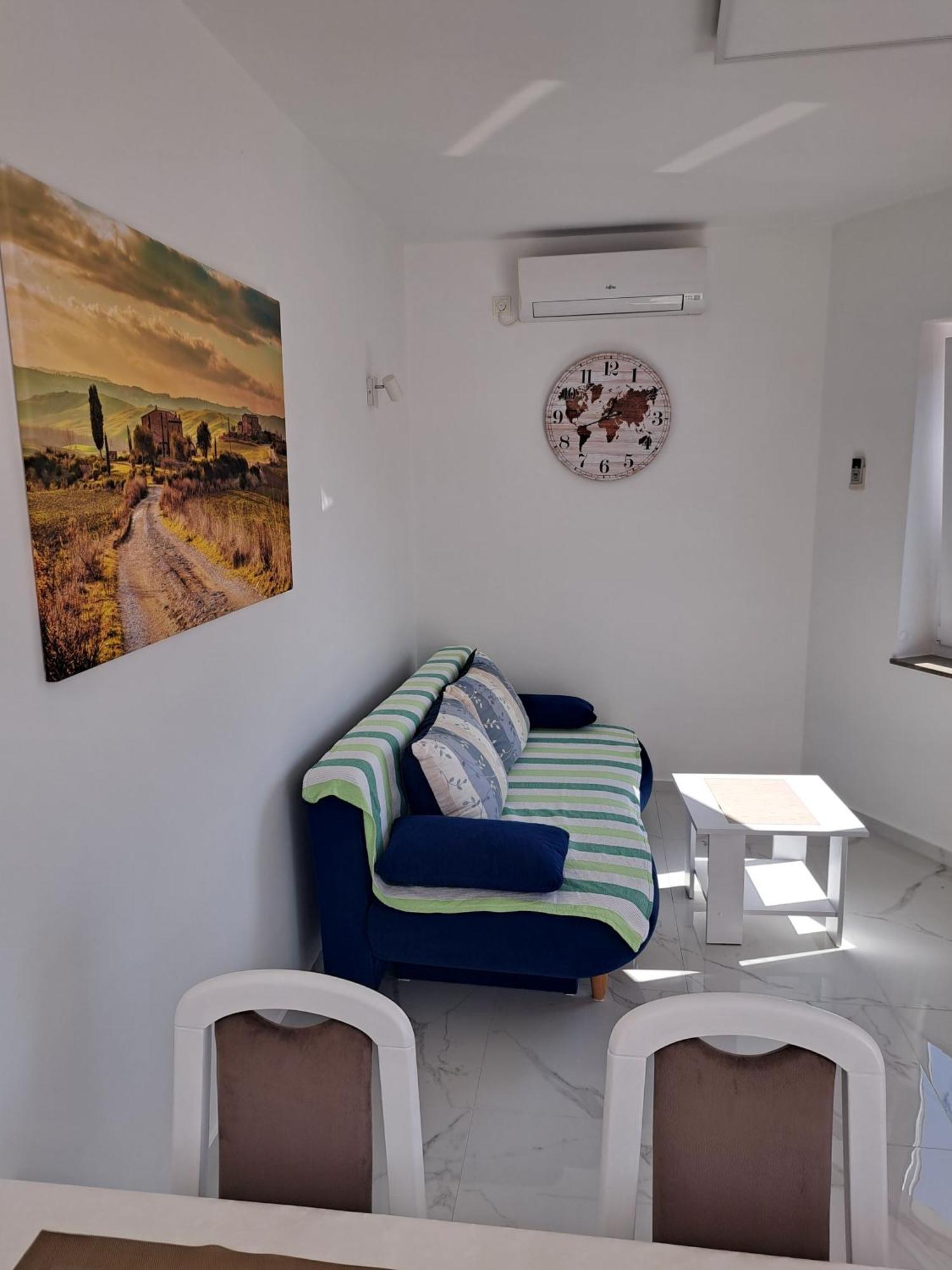 Apartmani Totic Malinska Dış mekan fotoğraf