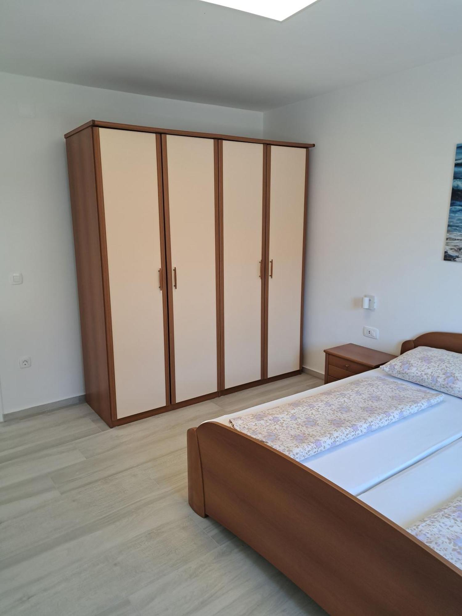 Apartmani Totic Malinska Dış mekan fotoğraf
